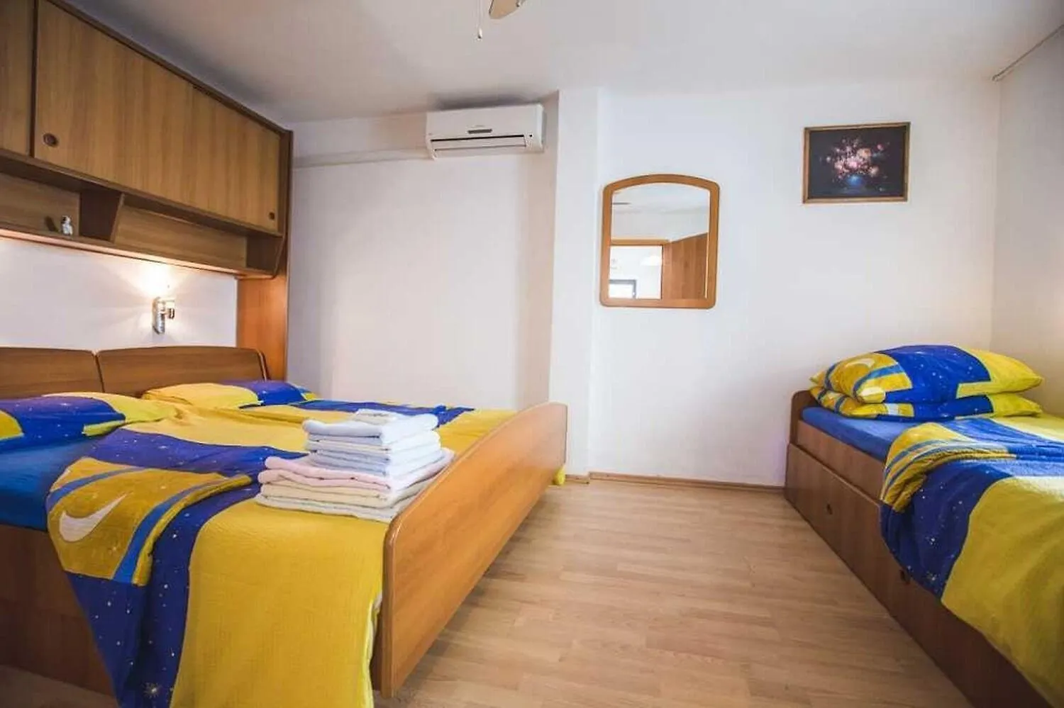Apartments Mladen - Free Parking Lopar