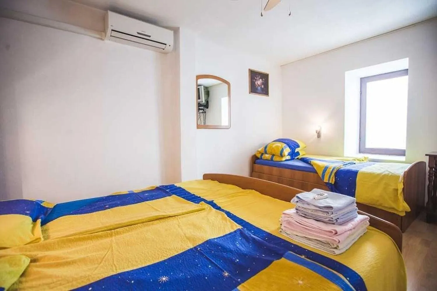 Apartments Mladen - Free Parking Lopar