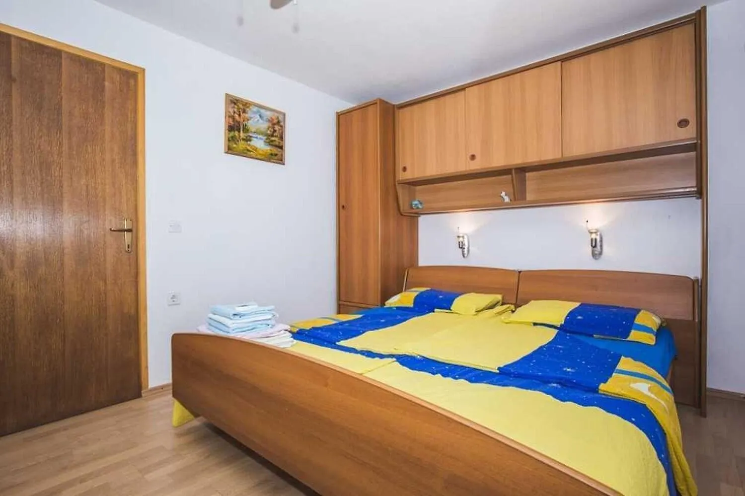 Apartments Mladen - Free Parking Lopar